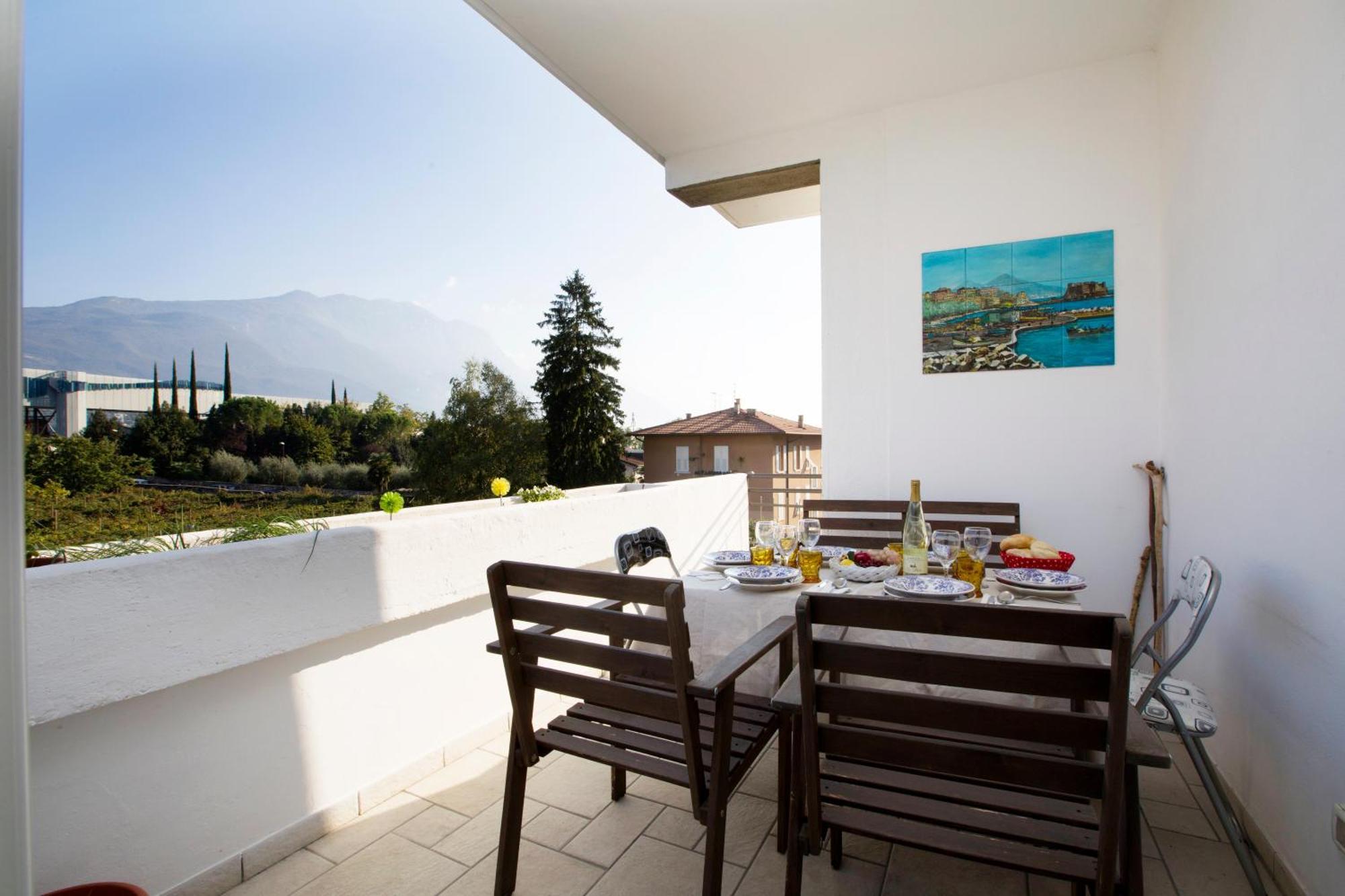 Casa Andreas & Corinna - Happy Rentals Riva del Garda Exterior foto
